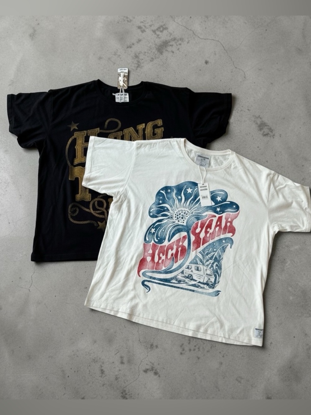 Wrangler Lainey Wilson 2- NWT T-Shirts